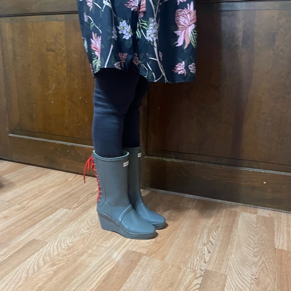 Hunter lace up gray boots - Picture 9 of 9